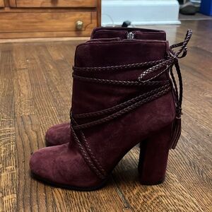 Vince Camuto Burgundy Suede Style Block Heel  Ankle  Boots with Bows